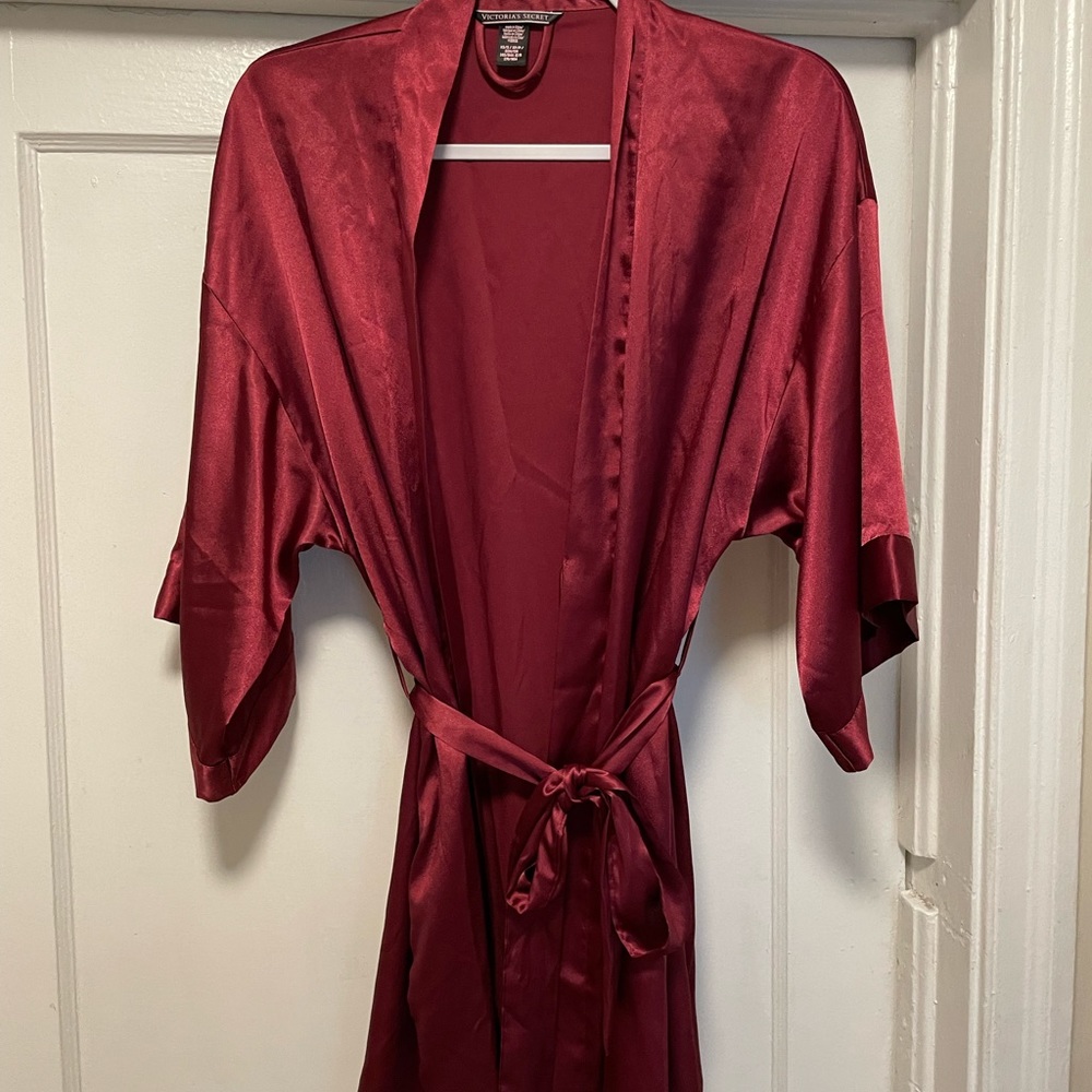 Victoria’s Secret Silk Satin Burgundy Tie Robe